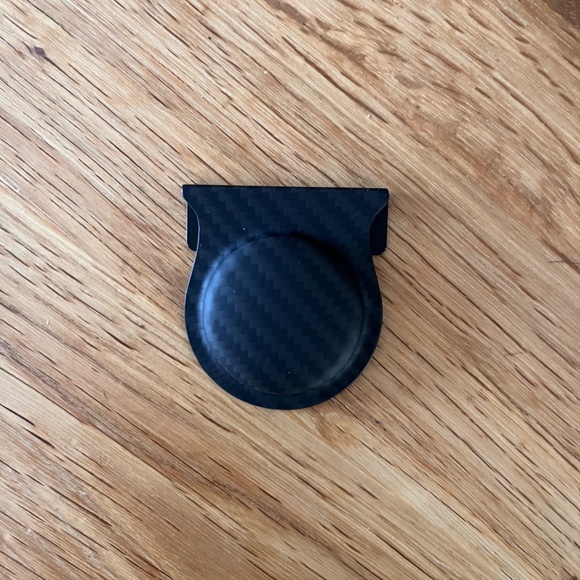 Ridge Wallet, Carbon AirTag Clip, Money Clip - Picture 5 of 8